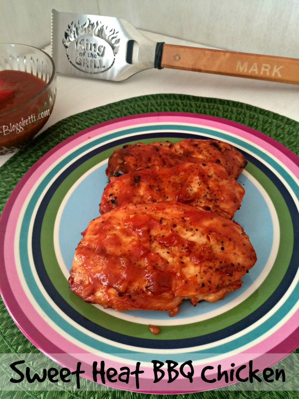 Sweet Heat BBQ Chicken - Blogghetti - Come check out all of our favorite incredibly delicious Father's Day recipes this month. You're sure to find a recipe that's just right for that special father, dad, or father-figure in your life.