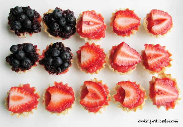 Easy (No Bake!) Two Bite Berry Pies - Cooking with Carlee - Welcome to Friday! Friday! Friday! Favorites! Each Friday we'll be sharing our favorite recipes of the week from other fabulous food bloggers, so make sure to visit and see what tasty over-the-top dishes we're most excited about.