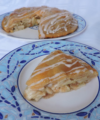 Upside Down Apple Pie - Jolene's Recipe Journal - July 2019 Recipe Round-Up - The Fourth of July is always an excellent day to fire up the grill and invite over some friends and family to observe the national holiday. This month we're sharing all of our favorite summer recipes to help you plan your picnic, cookout, or barbecue, including a few red, white, and blue patriotic ones, which are just perfect for celebrating July 4th.