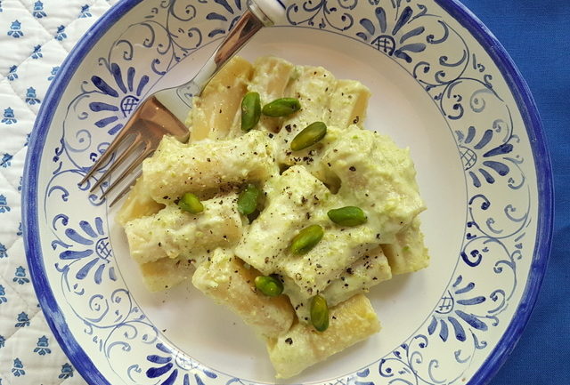 Sicilian Ricotta and Pistachio Pasta - The Pasta Project - Welcome to Friday! Friday! Friday! Favorites! Each Friday we'll be sharing our favorite recipes of the week from other fabulous food bloggers, so make sure to visit and see what tasty over-the-top dishes we're most excited about.