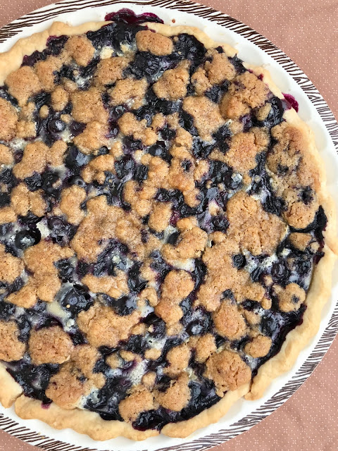 Sour Cream Blueberry Pie - Savory Moments - Welcome to Friday! Friday! Friday! Favorites! Each Friday we'll be sharing our favorite recipes of the week from other fabulous food bloggers, so make sure to visit and see what tasty over-the-top dishes we're most excited about.