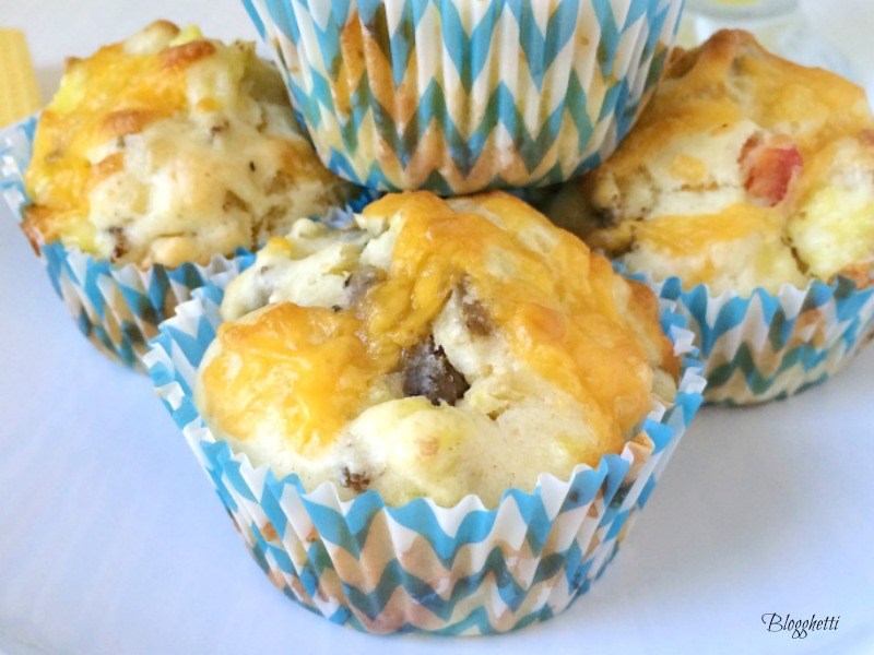 Breakfast-on-the-Go Muffins - Blogghetti - September 2019 Recipe Round-Up - When September arrives and all of the kids go back to school, quick and easy breakfast and weeknight meals are always a brilliant idea. This month, we're sharing some of our favorite time-saving recipes to help you get breakfast and dinner on the table in the least amount of time possible.