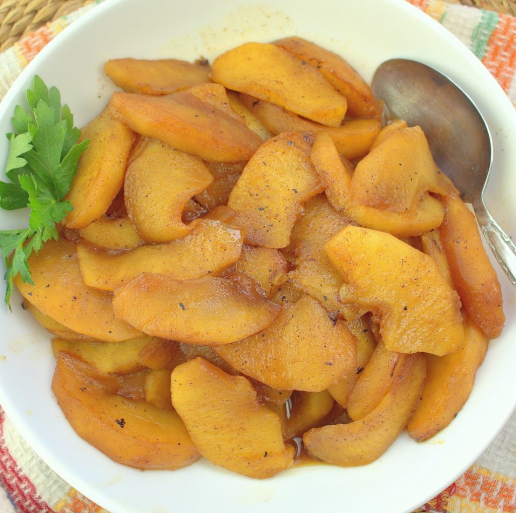 Easy Fried Apples - Palatable Pastime - Welcome to Friday! Friday! Friday! Favorites! Each Friday we'll be sharing our favorite recipes of the week from other fabulous food bloggers, so make sure to visit and see what tasty over-the-top dishes we're most excited about.