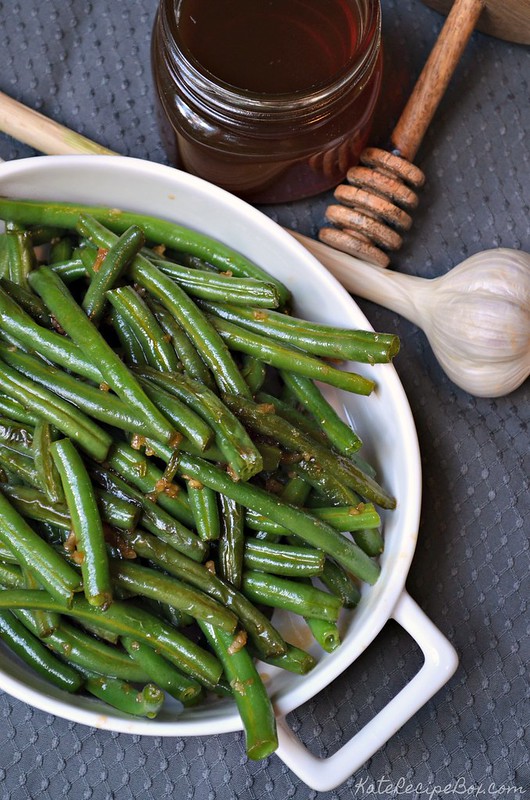 Honey Garlic Green Beans - Kate's Recipe Box - Welcome to Friday! Friday! Friday! Favorites! Each Friday we'll be sharing our favorite recipes of the week from other fabulous food bloggers, so make sure to visit and see what tasty over-the-top dishes we're most excited about.
