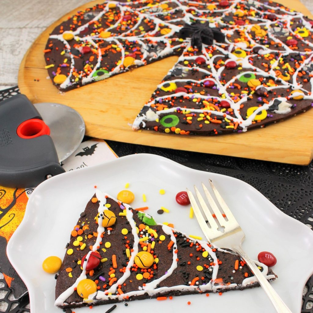 Spider Web Brownie Pizza - Palatable Pastime - October 2019 Recipe Round-Up - Now that it's fall and Halloween's right around the corner, we're all looking for a few cute recipes to celebrate the autumn season with. This month's October recipe round-up is packed with tons of spooky sweet and savory recipes to help you and your little goblins get in the holiday spirit.