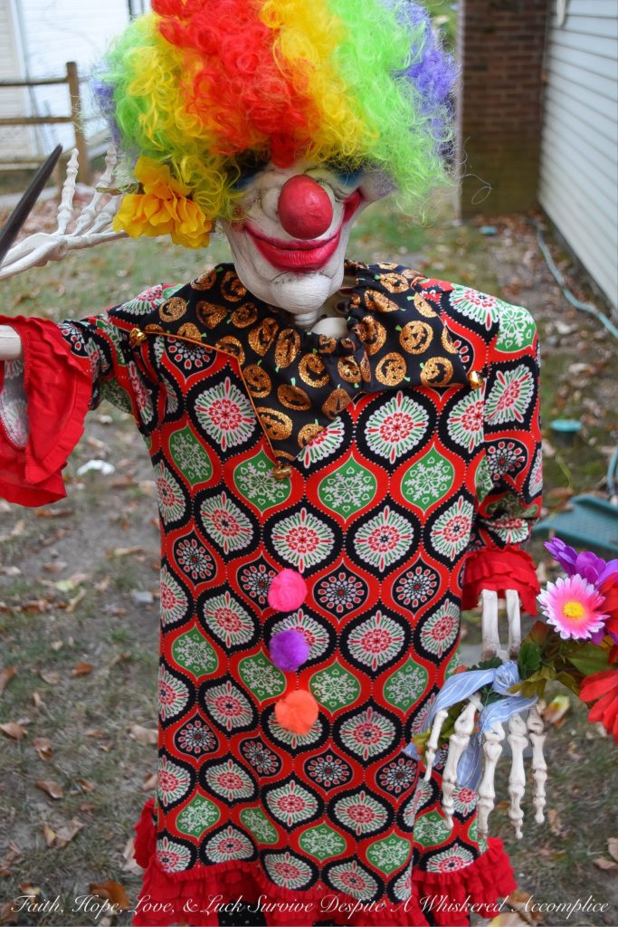 Send in the Creepy Clowns - Halloween 2019 - Welcome to yet another year at The Historic Herndon Halloween House in Herndon, Virginia. Today, we're giving you a behind-the-scenes look at 2019's "Creepy Clowns" Halloween theme. If you're scared of clowns, this is definitely not the place you want to be.
