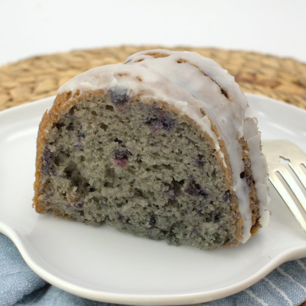 5-Ingredient Blueberry Bundt Cake - Palatable Pastime - Welcome to Friday! Friday! Friday! Favorites! Each Friday we'll be sharing our favorite recipes of the week from other fabulous food bloggers, so make sure to visit and see what tasty over-the-top dishes we're most excited about.