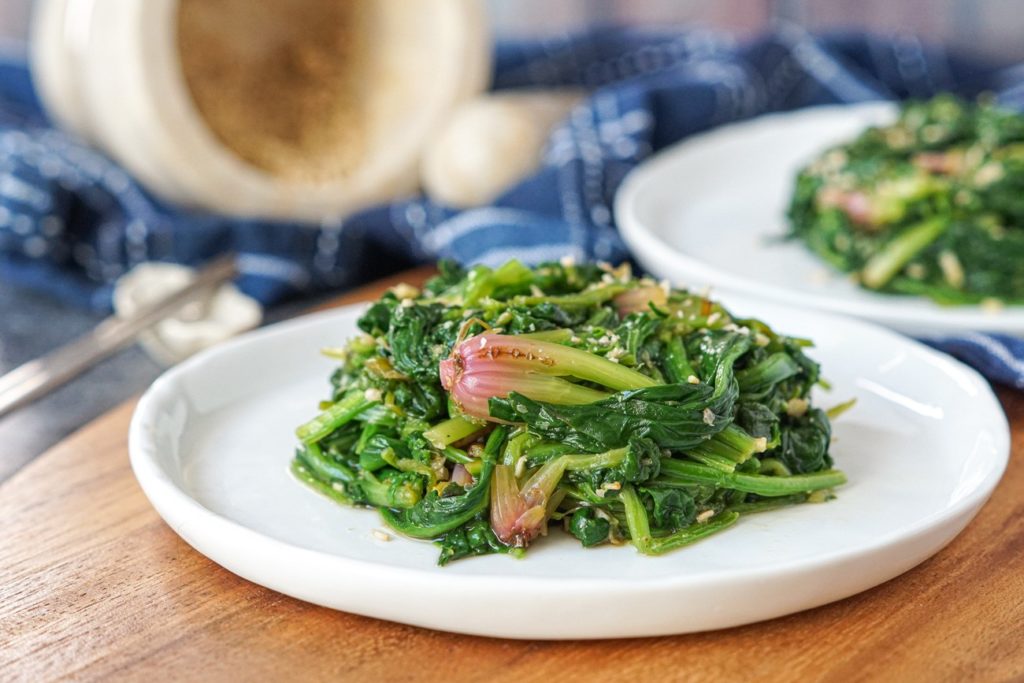 Siguemchi Namul (Seasoned Spinach) from Tara's Multicultural Table - Welcome to Friday! Friday! Friday! Favorites! Each Friday we'll be sharing our favorite recipes of the week from other fabulous food bloggers, so make sure to visit and see what tasty over-the-top dishes we're most excited about.