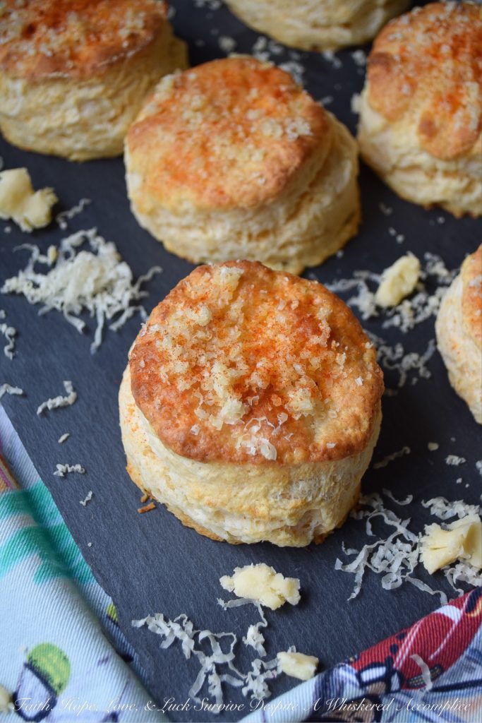 Southern Crumbly Cheddar & Paprika Biscuits - These homemade southern biscuits pack quite the flavor wallop, thanks to a little bit of ground paprika and finely grated cheddar cheese. And we're not talking any ordinary cheddar cheese either, we're talking crumbly extra sharp cheddar cheese. If you're a true cheese aficionado, then you're definitely going to love these delicious, buttery, cheesy biscuits.