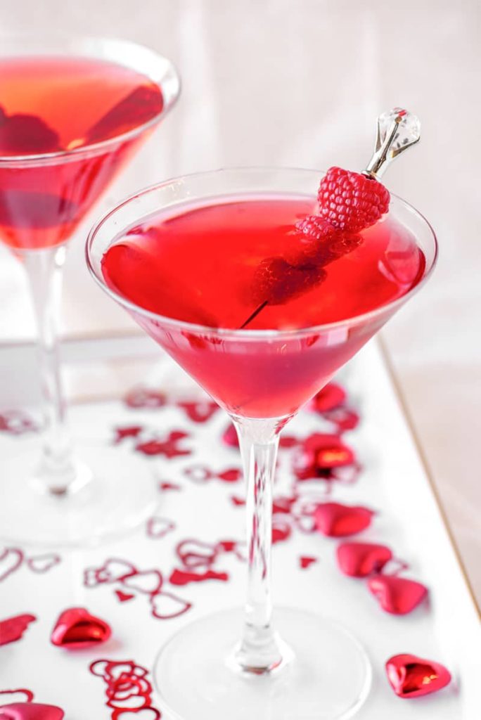 Love Potion Cocktail - Homemade Hooplah - Welcome to Friday! Friday! Friday! Favorites! Each Friday we'll be sharing our favorite recipes of the week from other fabulous food bloggers, so make sure to visit and see what tasty over-the-top dishes we're most excited about.