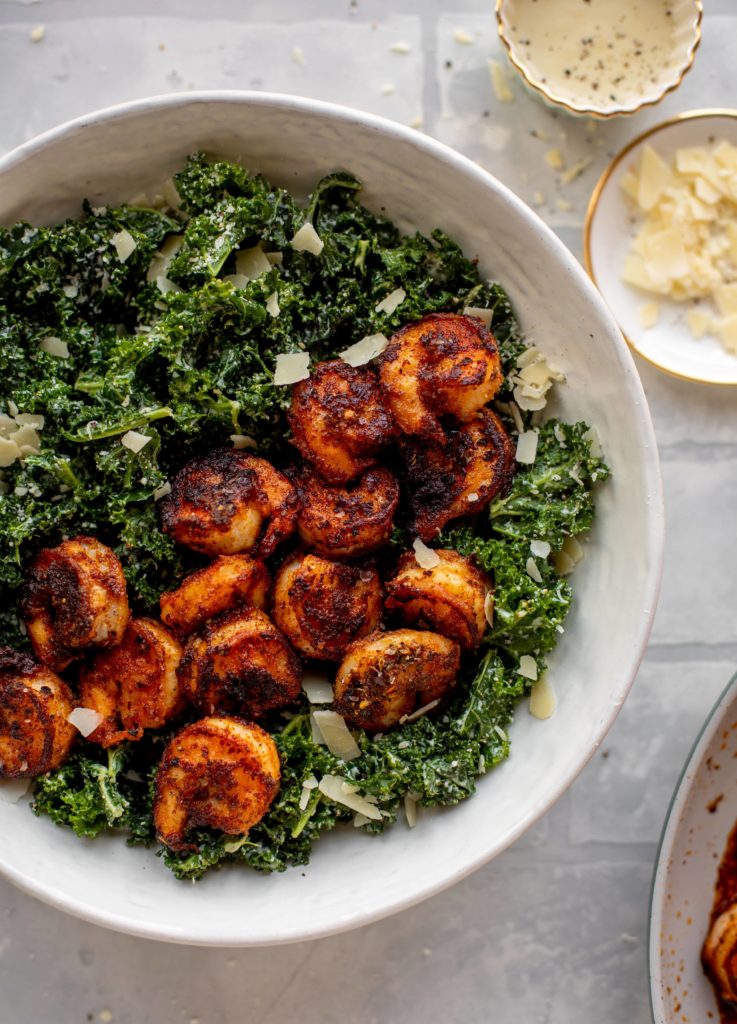 Blackened Shrimp Kale Caesar Salad - How Sweet Eats - Welcome to Friday! Friday! Friday! Favorites! Each Friday we'll be sharing our favorite recipes of the week from other fabulous food bloggers, so make sure to visit and see what tasty over-the-top dishes we're most excited about.