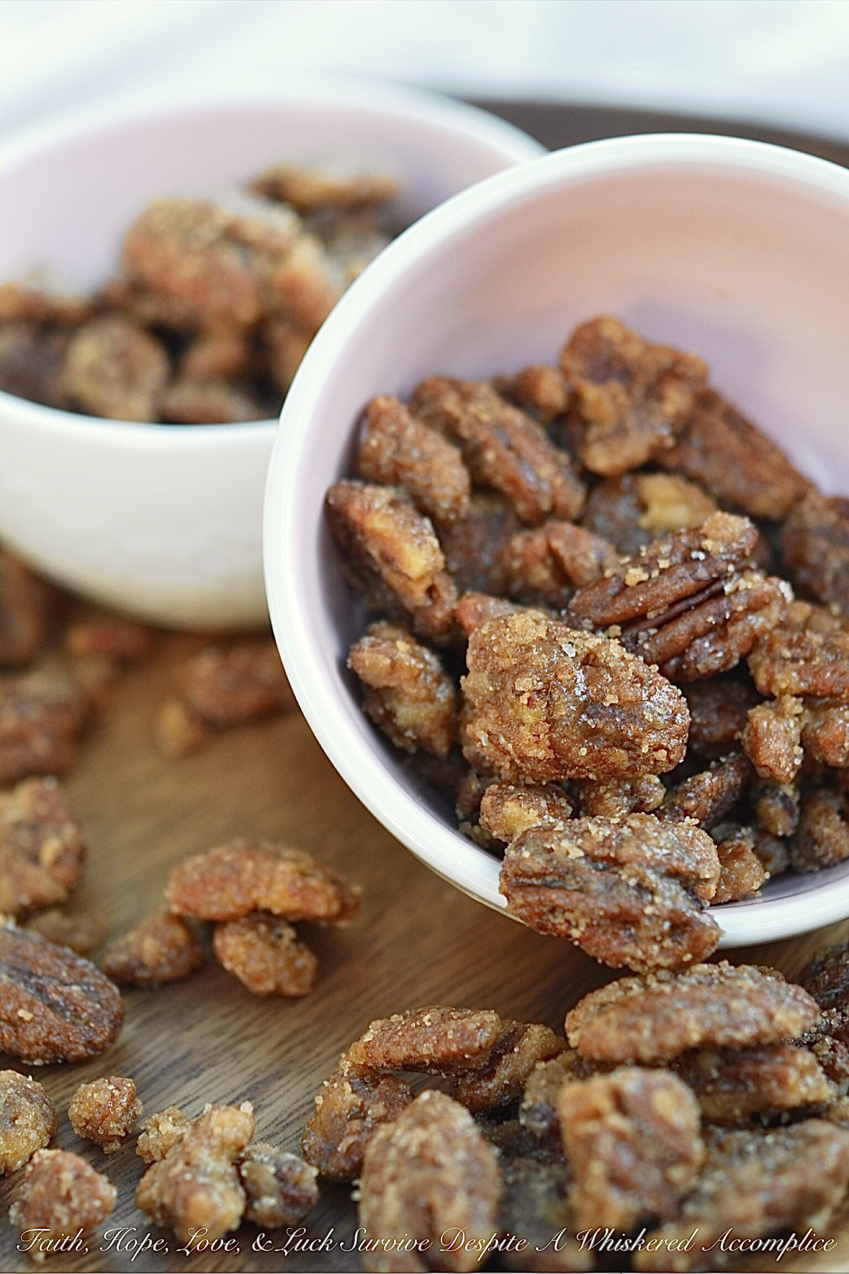 Crockpot Cinnamon Praline Pecans