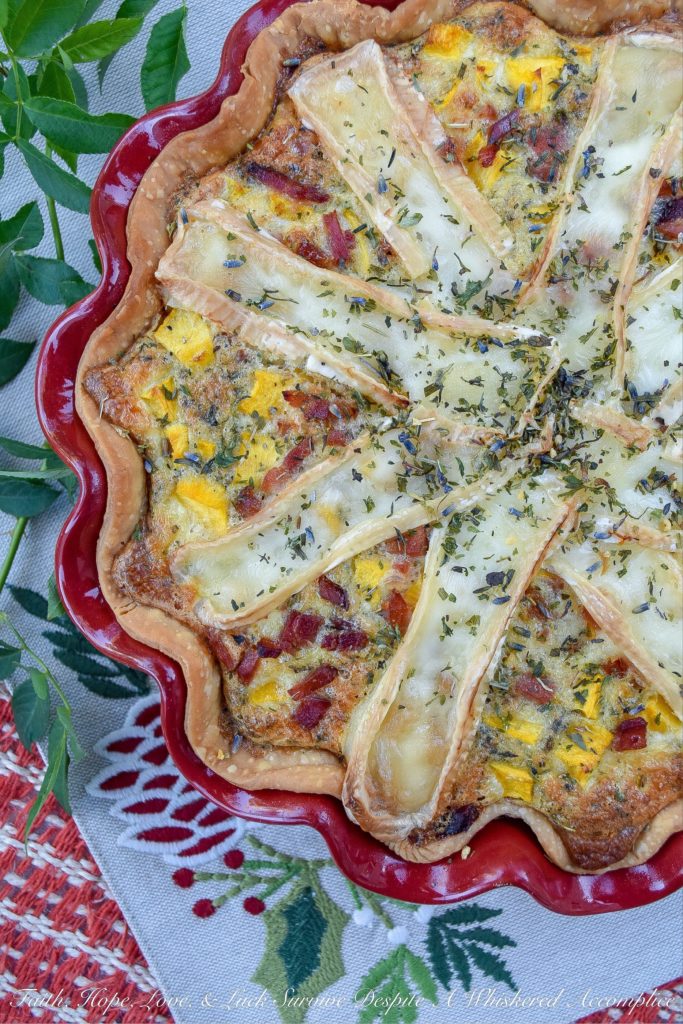 French Pumpkin & Ham Quiche with Brie - Looking for a way to use up some of that leftover Easter ham? We've got 8 delicious ways to help you do just that. Whether you use those leftovers to make quiche, soup, sandwiches, collard greens, chowder, or even breakfast, we can almost guarantee you, that leftover ham will be absolutely delicious.
