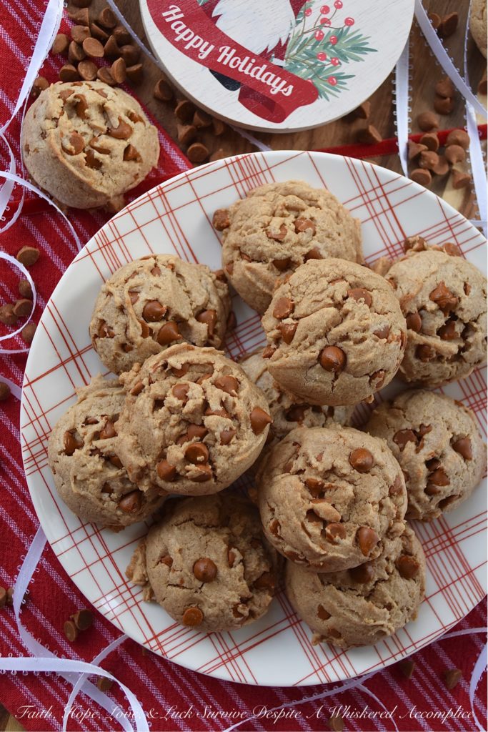 Cinnamon Chip Holiday Spice Cake Mix Cookies - Not everyone has time around the holidays to bake homemade, completely from scratch Christmas cookies. That's where using a boxed spice cake mix comes in handy. Simply add a few extra ingredients to create an easy, quick, and absolutely delicious "homemade" Christmas cookie with a serious cinnamon punch. No one will even guess that these cookies came from a boxed cake mix.