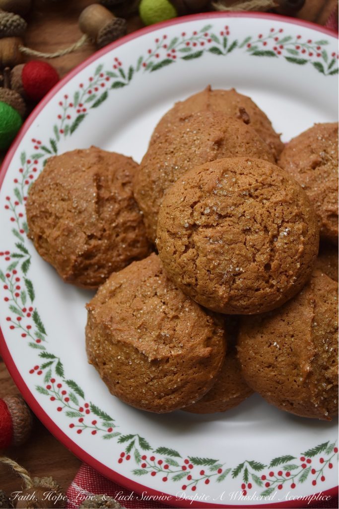 Pumpkin Gingerbread Cookies - Just because Thanksgiving is over, doesn't mean that you can't crack open a can of pumpkin to make a few Christmas cookies. And, when you use that canned pumpkin to make moist and chewy gingerbread cookies, well, I'm pretty sure that just about no one in this world is going to have anything bad to say about you combining holidays to make this flavorful, zesty, delicious, and festive sweet holiday treat.
