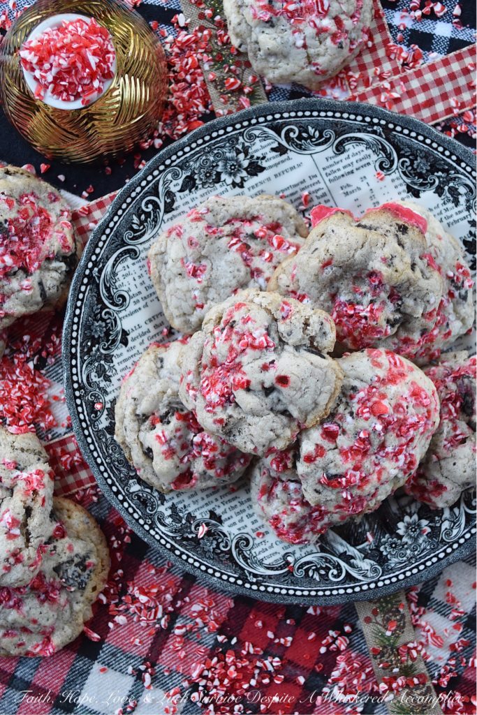 Peppermint Cream Cheese Crushed Oreo Cookies - These soft oreo-stuffed cookies practically scream Christmas. Made with cream cheese, super-loaded with crushed oreo cookies, and topped with just the right amount of peppermint, these holiday cookies are simply too good to resist. I think you'll definitely agree that they have just the right amount of holiday flavor, festive color, and delicious cookie texture to get anyone into the holiday spirit. 