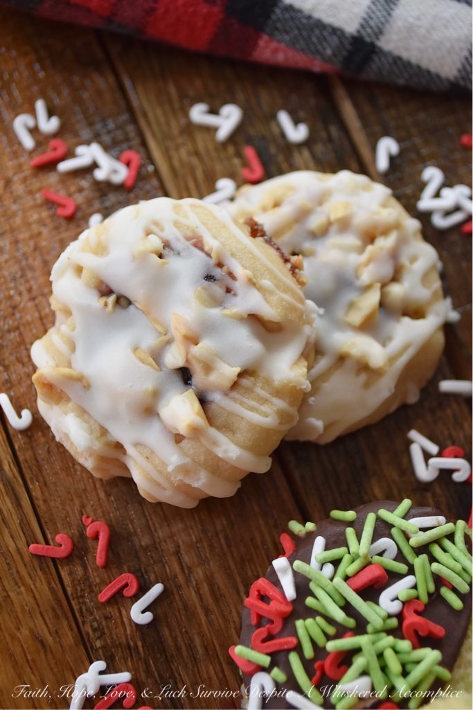 5 Christmas Cookies – 1 Batch of Cookie Dough - Around the holidays, it's always nice to have a cookie tray or platter around when you are entertaining guests. However, it's not always easy or convenient to bake several batches of cookies in order to have that cookie tray or platter on hand. With this 5 in 1 cookie recipe, you can turn one batch of cookie dough into five different and absolutely delicious Christmas cookies. It's a fun way to make a gorgeous cookie tray, without having to spend hours in the kitchen baking.