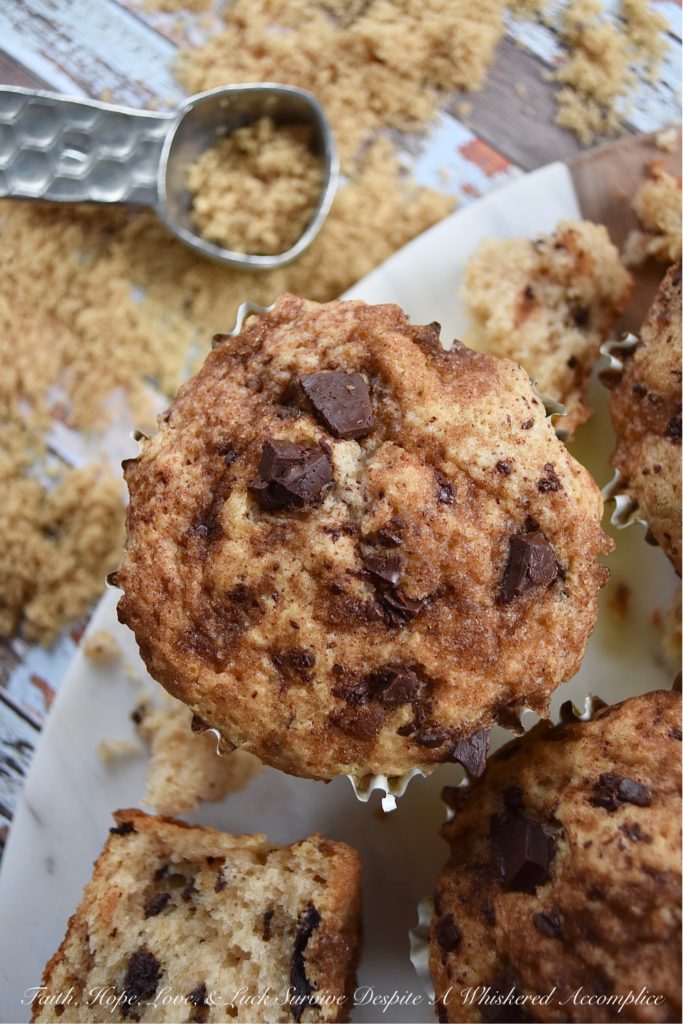 Brown Sugar Cinnamon Chocolate Chunk Muffins - Anyone can make a chocolate chip muffin, however, why should you settle for an ordinary muffin when you can enjoy an extra-ordinary muffin? These sweet muffins have cinnamon, chocolate chunks, and a buttery brown sugar topping. Whether you eat these for breakfast, dinner, or even as a mid-day snack, I know you're going to absolutely love these soft, tender, moist, and crunchy brown sugar muffins.
