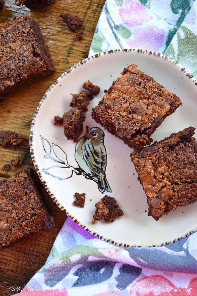 Butterfinger Crackle Top Fudgy Brownies - I'm not quite sure just how one itty bitty candy bar can turn simple homemade brownies into something so amazingly delicious, however, when it comes to these Butterfinger Crackle Top Fudgy Brownies, that itty bitty Butterfinger candy bar is definitely a miracle worker. It almost magically gives these brownies a lovely crackly top, while also making them chewy, fudgy, chocolatey, and just a wee touch salty all at the same time. When it comes to homemade, made from scratch brownies, it doesn’t get much better.