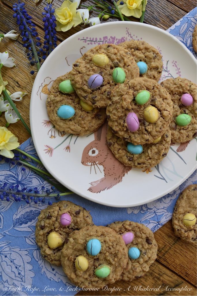 Chewy Peanut Butter Crunchy Bird's Nest Cookies - If you like your cookies to be both chewy and crunchy at the same time, then this peanut butter cookie recipe is going to become your new best friend. Not only are these cookies topped with everyone's favorite candy, Peanut M&M's, but they're also packed with peanut butter flavor. Your biggest issue with these cookies will be finishing them before they crumble in your hands because these cookies are super-delicate. But you know what? A few crumbles are so worth it.