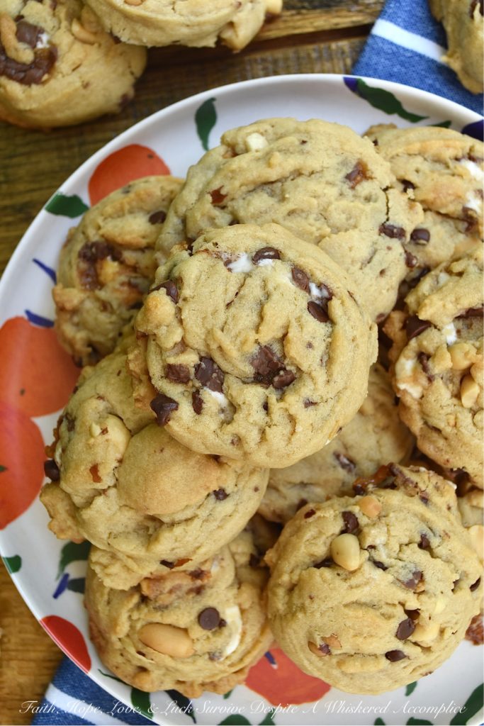 Goo Goo Cluster Chocolate Chip Cookies - You really can't beat a great chocolate chip cookie. However, if you add a few finely chopped Goo Goo Cluster candy bars to your cookie batter in addition to miniature chocolate chips and cocktail peanuts, your chocolate chip cookies will disappear practically as soon as you remove them from the oven. These chocolate-loaded, peanut and marshmallow cookies are definitely swoon-worthy.