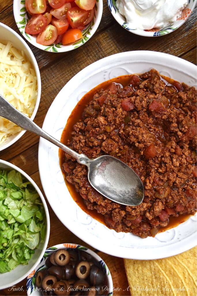 One-Skillet Green Chile Ground Turkey Taco Meat - Taco meat is one of the most versatile recipes you can make on a busy weeknight. It can be used to make hard or soft tacos, served over rice, used to make taco bowls, or even served on top of crispy tortilla chips. And with this healthy ground turkey one-skillet taco meat recipe, made using canned tomatoes and green chiles, you won't be stuck having to clean a lot of dishes afterward. Lots of homemade flavor with very little effort involved.