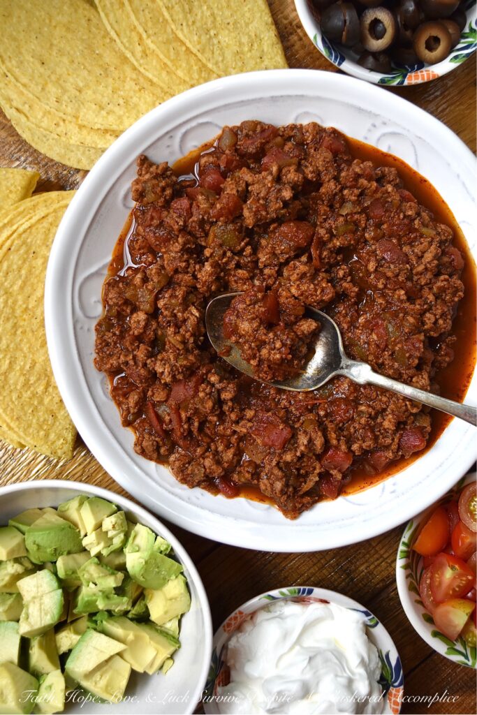 One-Skillet Green Chile Ground Turkey Taco Meat - Taco meat is one of the most versatile recipes you can make on a busy weeknight. It can be used to make hard or soft tacos, served over rice, used to make taco bowls, or even served on top of crispy tortilla chips. And with this healthy ground turkey one-skillet taco meat recipe, made using canned tomatoes and green chiles, you won't be stuck having to clean a lot of dishes afterward. Lots of homemade flavor with very little effort involved.