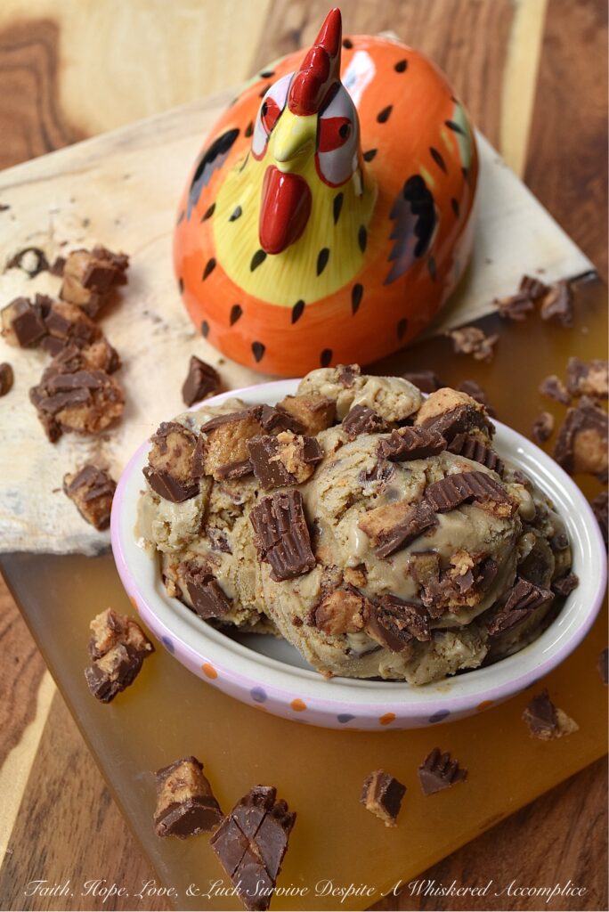 Peanut Butter Cup Coffee Ice Cream - If you have a strong affection, or even perhaps an addiction, to coffee, ice cream, or peanut butter cups, this is definitely the dessert for you. This sweet peanut butter cup coffee ice cream owes its rich and creamy decadent texture to its frozen custard base and its over-the-top flavor to roughly chopped peanut butter cups, vanilla, and instant espresso.
