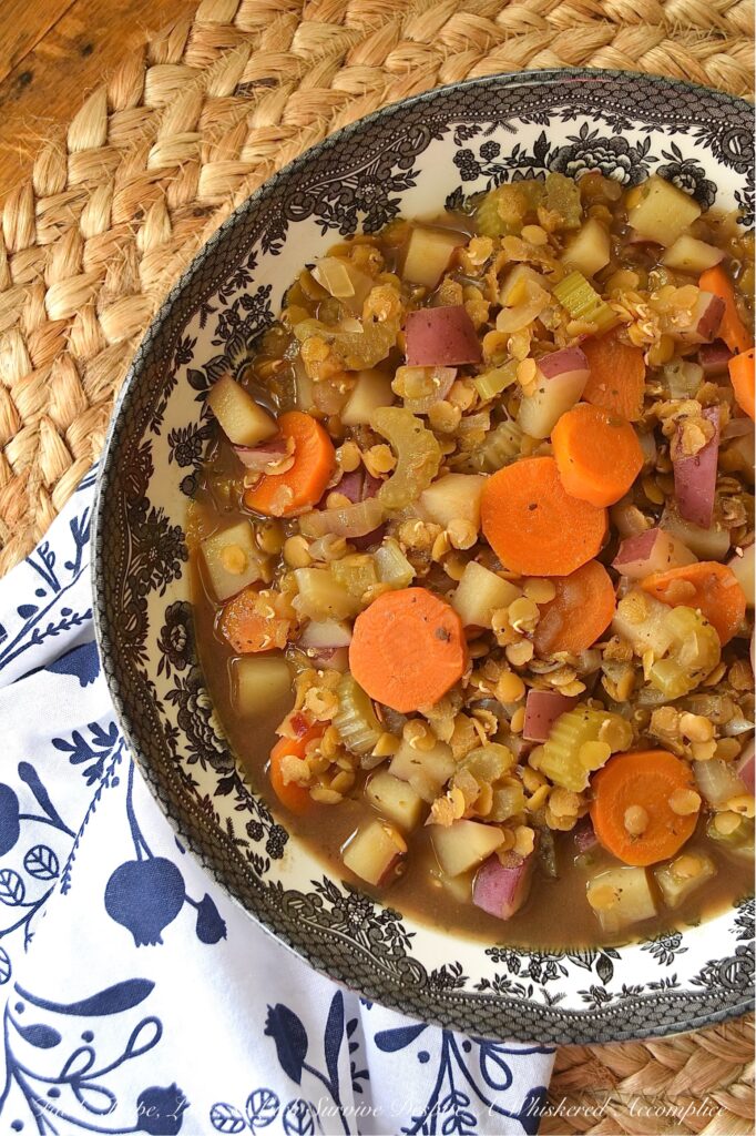 Healthy Crockpot Balsamic Italian Lentil Soup - This healthy crockpot soup is the perfect solution for those busy weeknights when you want something quick and easy for dinner, but also want to enjoy a guilt-free meal. Balsamic vinegar and honey give this soup a tangy and slightly sweet flavor, which pairs perfectly with the earthiness of the lentils, Italian seasoning, and fresh vegetables it contains. And, since this soup is slow-cooked, the vegetables and lentils retain their texture and don't turn into mush like they sometimes do when cooked on a stovetop.