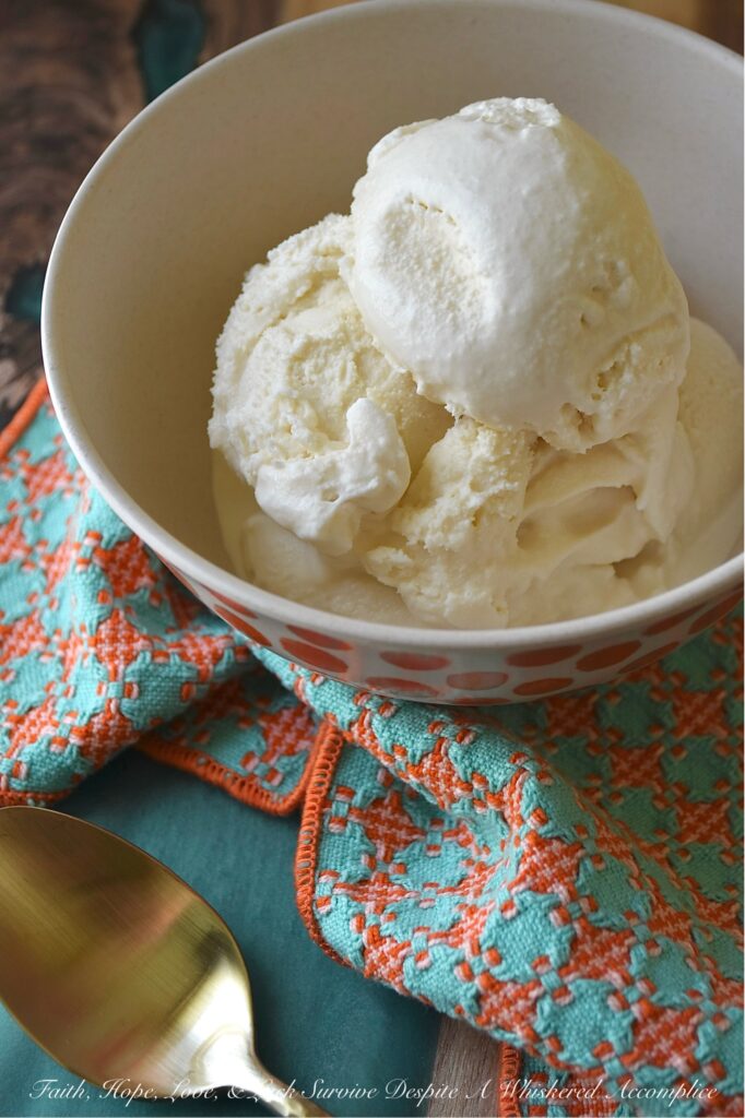 Classic Vanilla Ice Cream (Easy No Egg Recipe) - The idea of homemade ice cream can sometimes feel daunting, conjuring up images of complex egg custards and intricate preparation steps. This classic five-ingredient eggless vanilla ice cream recipe requires only heavy whipping cream, granulated sugar, sea salt, vanilla extract, and whole milk. The result? An incredibly rich, smooth, and deeply flavorful vanilla ice cream that’s miles beyond anything you’ll find in the freezer aisle. Perfect on its own, or serving as the ideal creamy canvas for your favorite mix-ins, such as chocolate chips, chopped nuts, or fresh fruit pieces, this easy-to-make homemade treat is guaranteed to become a family favorite.