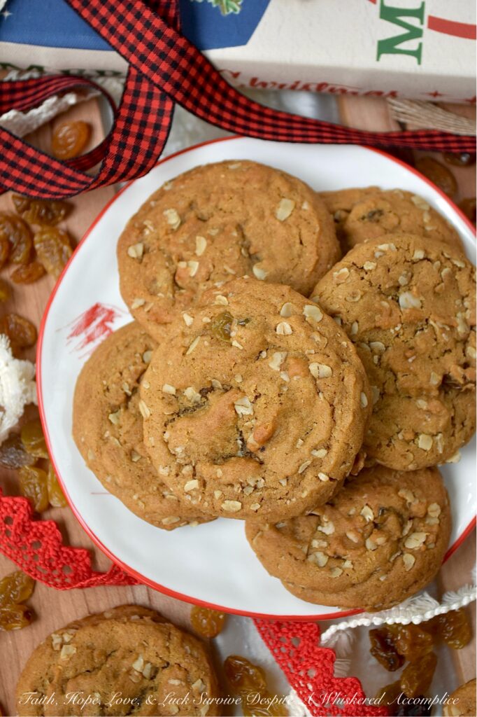 Buttery Oatmeal Raisin Molasses Spice Cookies - There’s nothing quite like biting into a soft, chewy molasses spice cookie, all warm with ginger, cinnamon, nutmeg, and cloves. But what if you were to take that classic comfort and give it a little twist? Picture all that cozy spice, but with the buttery chew of an oatmeal cookie and sweet golden raisins tucked into every bite. It’s like your favorite oatmeal raisin cookie and your go-to molasses spice cookie decided to team up and become the ultimate cookie duo. It’s the familiar comfort you crave, elevated into something entirely new and utterly addictive. If you love oatmeal raisin cookies, prepare to fall in love all over again.