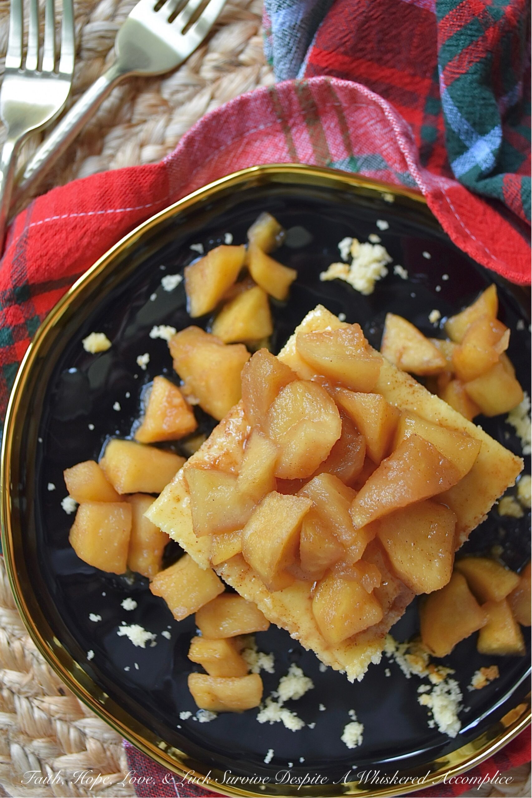 Butter Cake with Chunky Cinnamon Apples