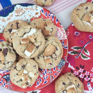 The 12 most unforgettable sweet, delicious, and absolutely gorgeous Christmas cookies to help your holiday cookie platter become a festive show-stopper.