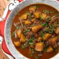 Butternut Squash Oktoberfest Ground Beef Chili - This slightly sweet ground beef chili is full of amazing seasonal flavors thanks to a bottle of Oktoberfest beer and several fall seasonings, like cinnamon, allspice, cloves, and nutmeg. Once you have sautéed the diced onion and lean ground beef until cooked through, simply add all of the other ingredients and simmer uncovered until the diced butternut squash is soft and tender and the chili has thickened. You can make this butternut squash chili your own by serving it with your favorite toppings, like shredded cheese, chopped scallions, diced jalapeńos, sour cream, or even roasted pumpkin seeds.